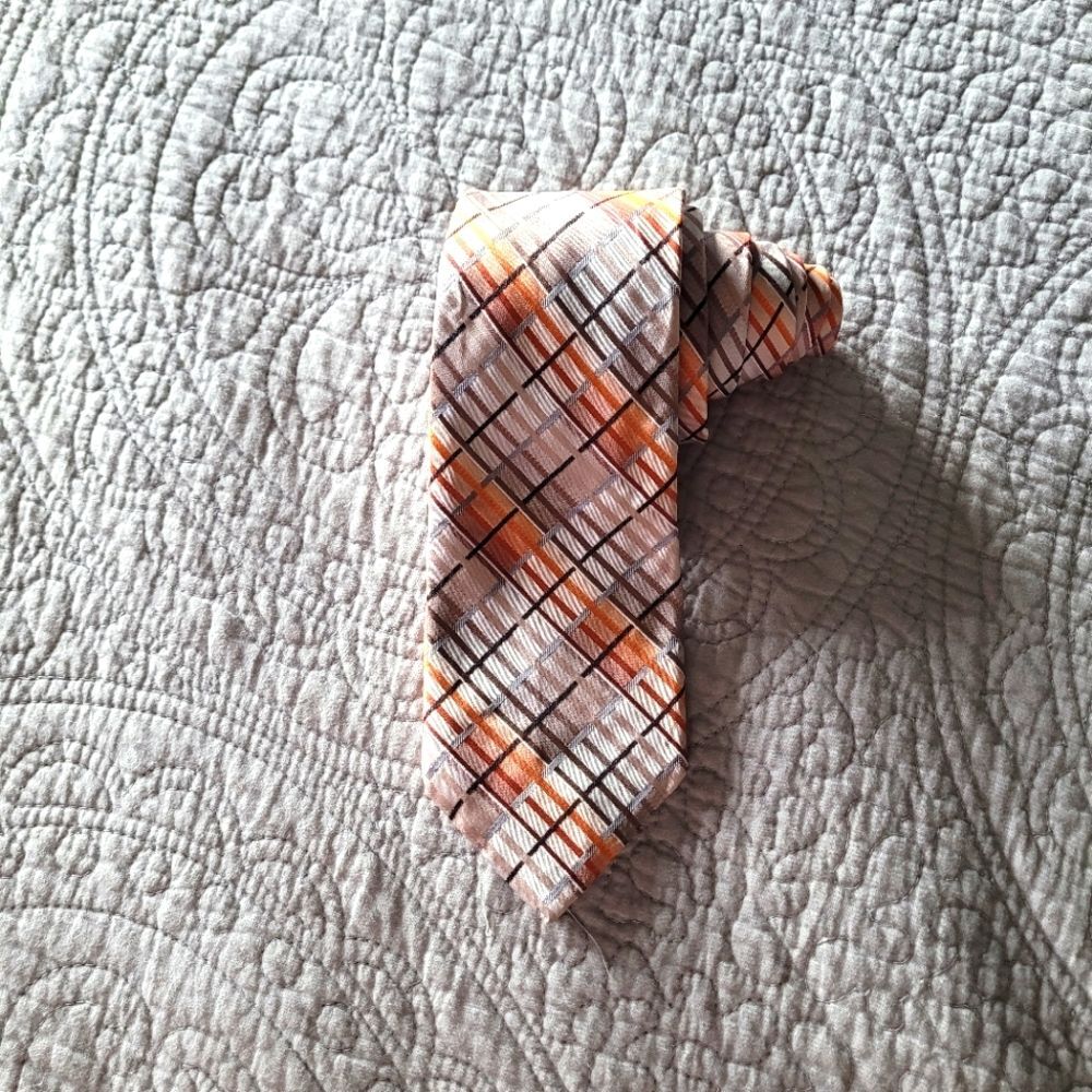 Crazy Horse Tie.  Orange & Tan